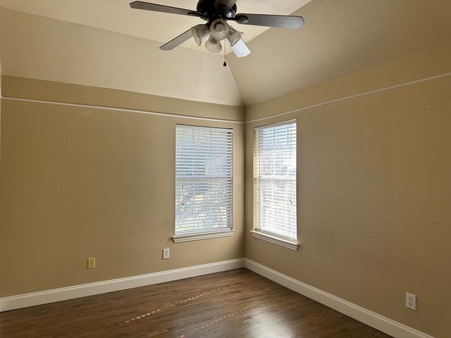 5520 S Briar Ridge Circle, Mckinney, TX 75072