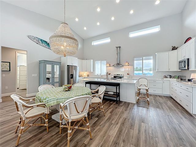 10220 & 10224 BAY LAKE ROAD, Groveland, FL 34736