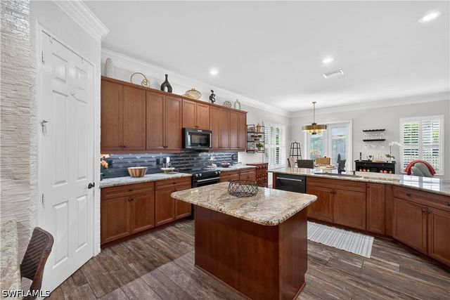 9935 COLONIAL WALK N, Estero, FL 33928