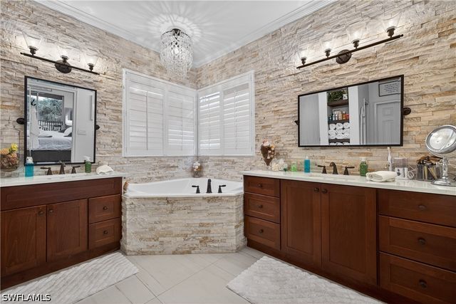 9935 COLONIAL WALK N, Estero, FL 33928