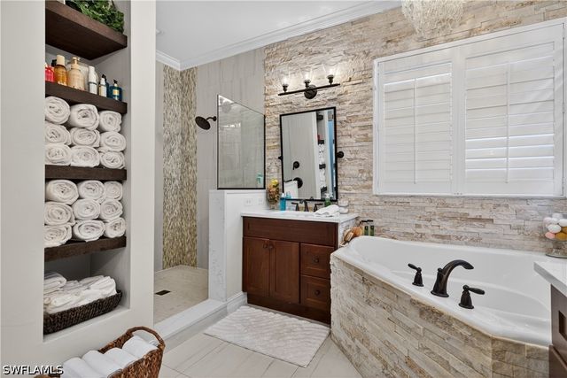9935 COLONIAL WALK N, Estero, FL 33928