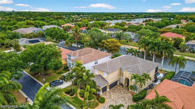 9935 COLONIAL WALK N, Estero, FL 33928