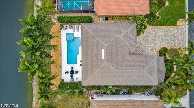 9935 COLONIAL WALK N, Estero, FL 33928