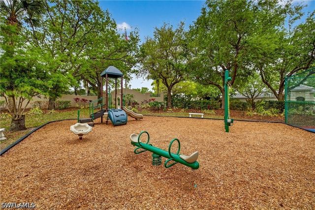 9935 COLONIAL WALK N, Estero, FL 33928