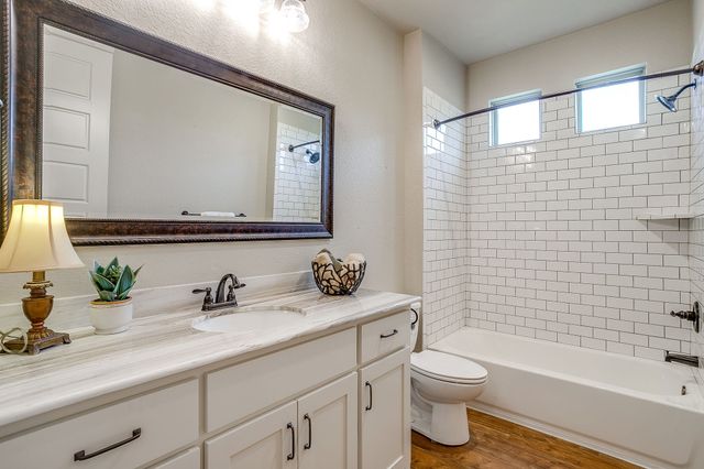 605 Embers Lane, Weatherford, TX 76085