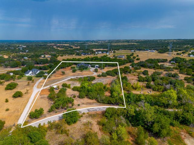 605 Embers Lane, Weatherford, TX 76085