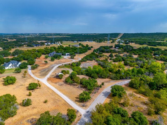 605 Embers Lane, Weatherford, TX 76085