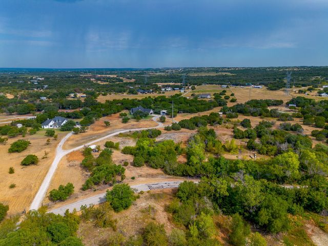 605 Embers Lane, Weatherford, TX 76085