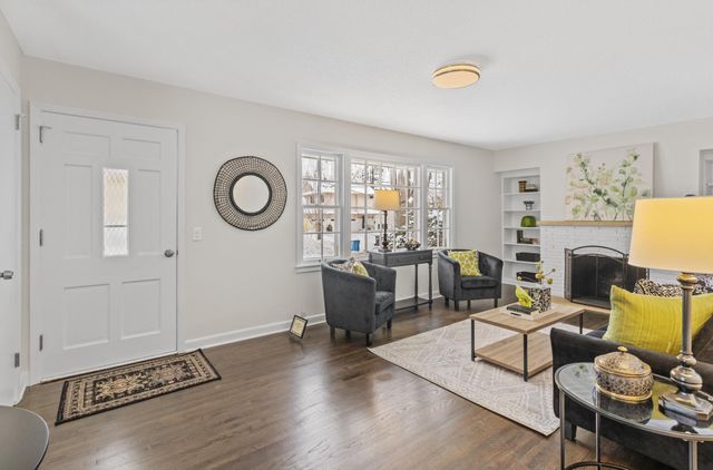 5013 Oxford Avenue, Edina, MN 55436