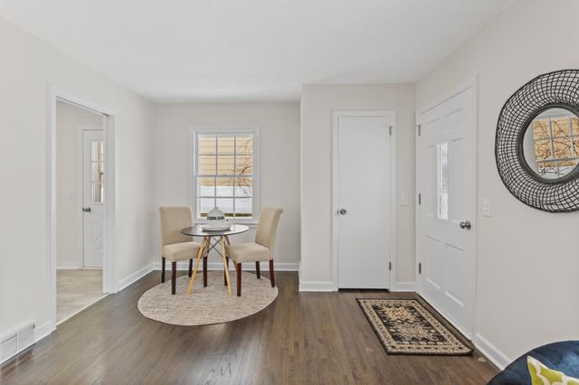 5013 Oxford Avenue, Edina, MN 55436