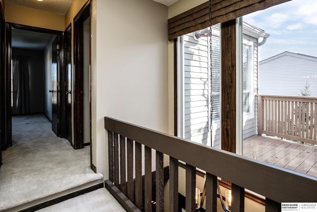 12924 Webster Plz 2 B-2, Omaha, NE 68154