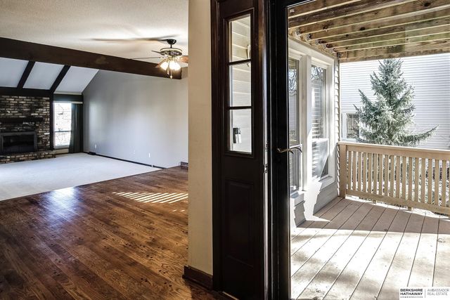 12924 Webster Plz 2 B-2, Omaha, NE 68154