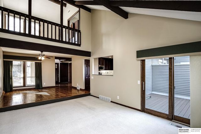 12924 Webster Plz 2 B-2, Omaha, NE 68154