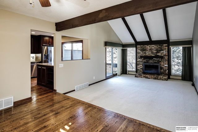 12924 Webster Plz 2 B-2, Omaha, NE 68154