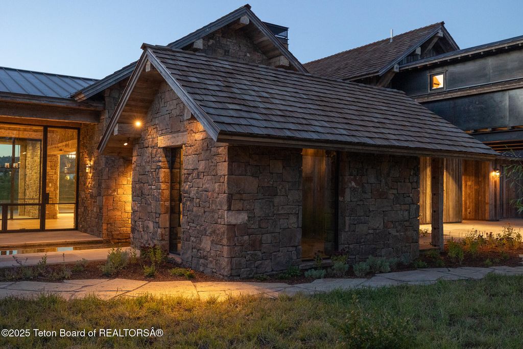 2165 S BLUE CRANE Drive, Jackson, WY 83001 photo 11