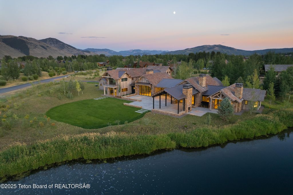 2165 S BLUE CRANE Drive, Jackson, WY 83001 photo 5