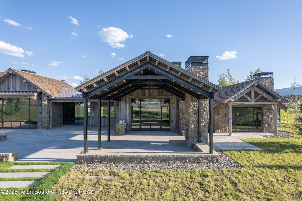 2165 S BLUE CRANE Drive, Jackson, WY 83001 photo 9