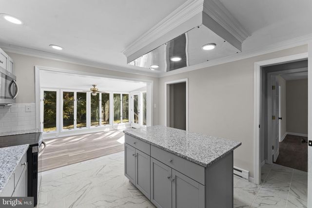 7 N RIDGE RD, Perkasie, PA 18944