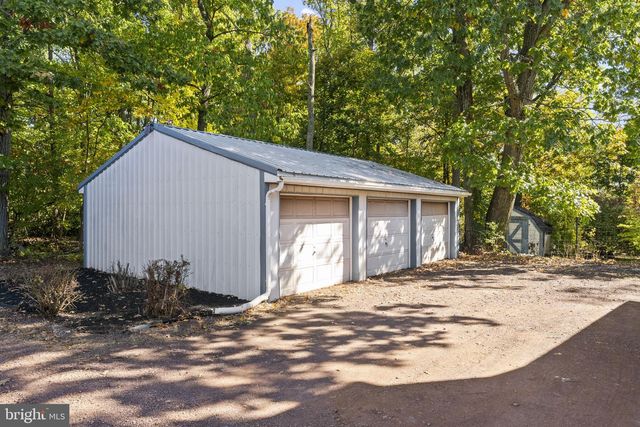 7 N RIDGE RD, Perkasie, PA 18944