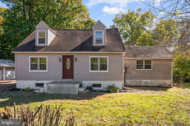 7 N RIDGE RD, Perkasie, PA 18944