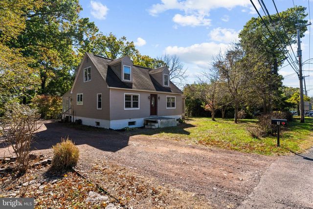 7 N RIDGE RD, Perkasie, PA 18944