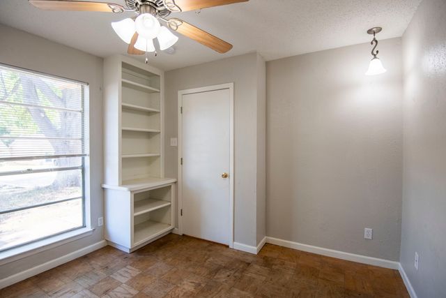 2906 David Lane, Arlington, TX 76013