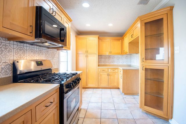 2906 David Lane, Arlington, TX 76013