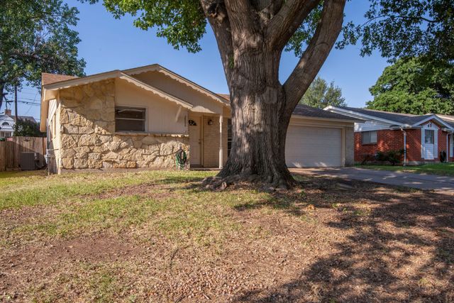 2906 David Lane, Arlington, TX 76013