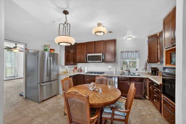 8088 Telegraph Road, Quinlan, TX 75474