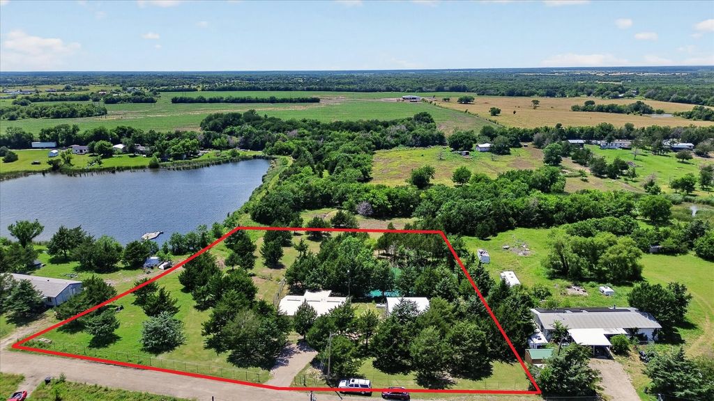 8088 Telegraph Road, Quinlan, TX 75474