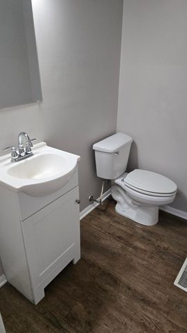 7730 Rhode Island Court, Hammond, IN 46323