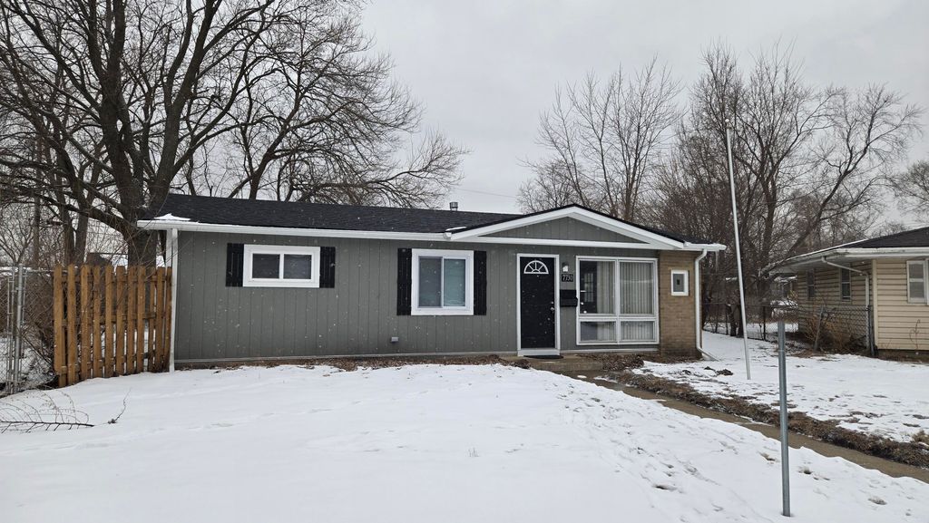 7730 Rhode Island Court, Hammond, IN 46323