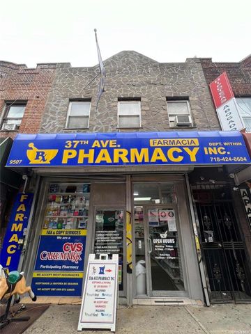 95-07 Roosevelt Avenue, Jackson Heights, NY 11372