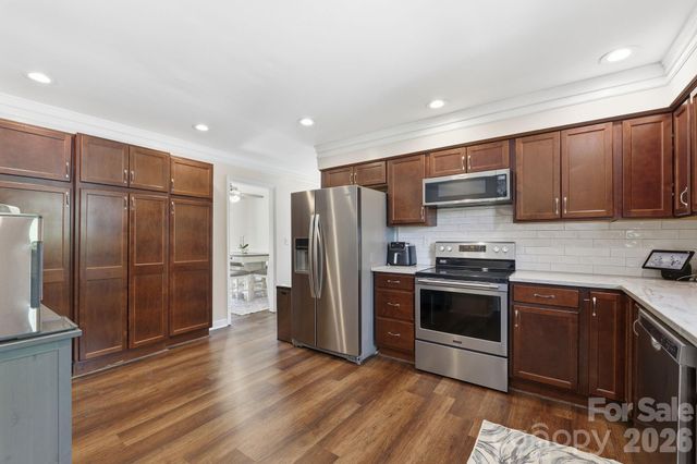 13657 Idlewild Road, Matthews, NC 28105