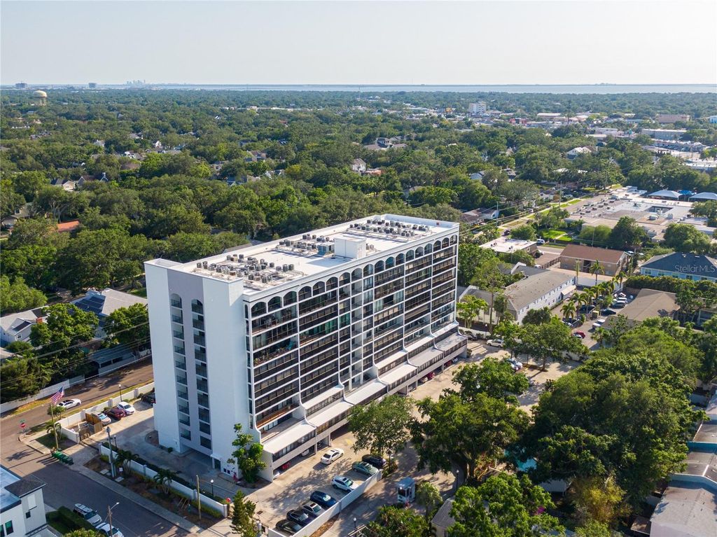 3211 W SWANN AVENUE 408, Tampa, FL 33609