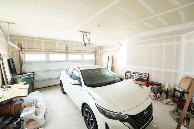 8587 Erie Loop, Canal Winchester, OH 43110