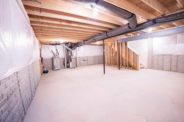 8587 Erie Loop, Canal Winchester, OH 43110