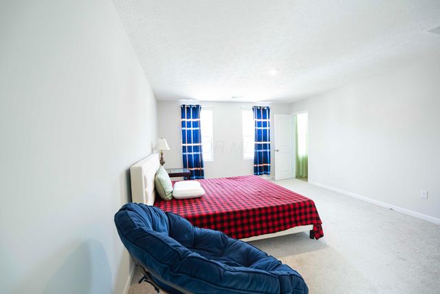 8587 Erie Loop, Canal Winchester, OH 43110