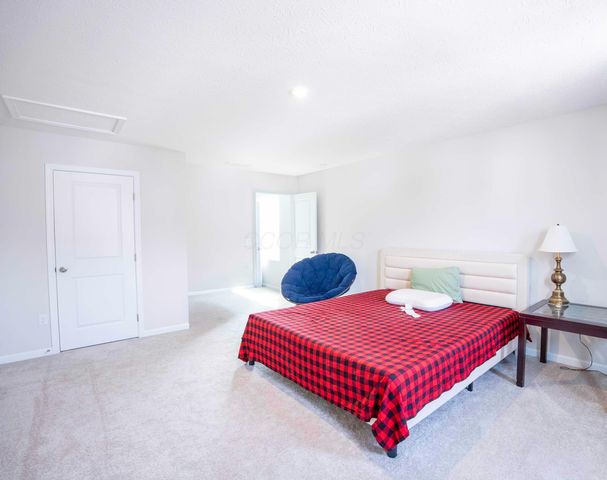 8587 Erie Loop, Canal Winchester, OH 43110