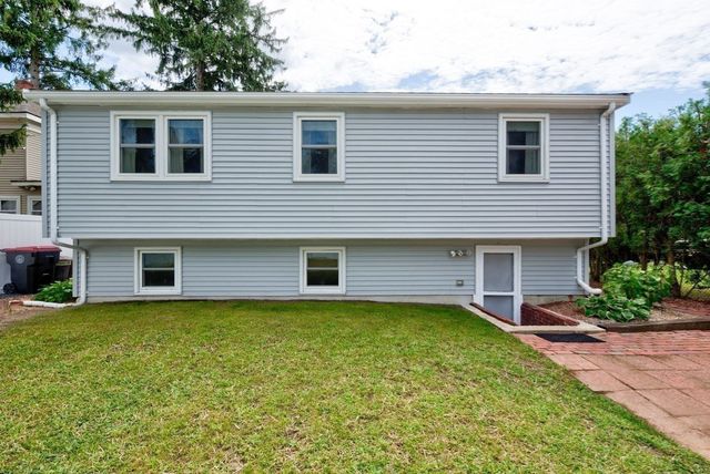 58 Earley St, Brockton, MA 02302