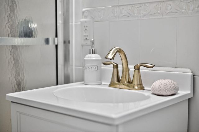 291 Old Wharf Rd 14, Dennis, MA 02639