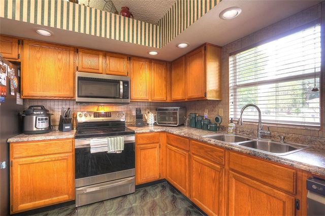 11561 WELLMAN DRIVE, Riverview, FL 33578