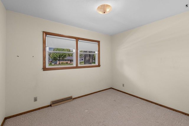 1534 N Holden STREET, Port Washington, WI 53074