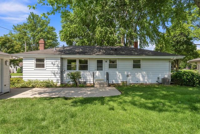 1534 N Holden STREET, Port Washington, WI 53074