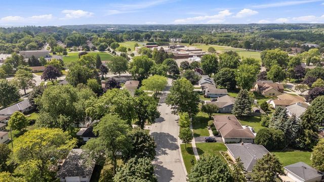 1534 N Holden STREET, Port Washington, WI 53074