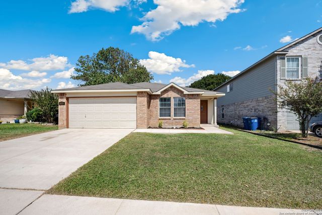 125 POINTE LOOP, Cibolo, TX 78108