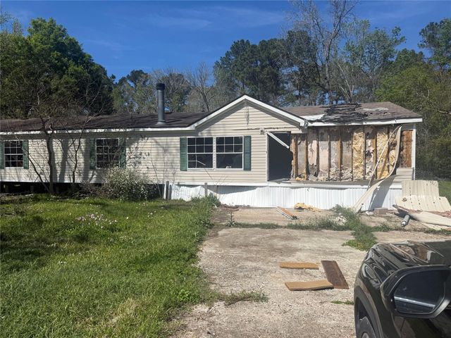 137 County Road 459, Dayton, TX 77535