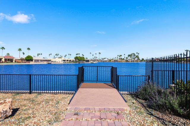 13655 N BUCCANEER Way, Sun City, AZ 85351