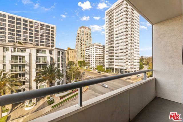 10660 Wilshire Boulevard 703, Los Angeles, CA 90024