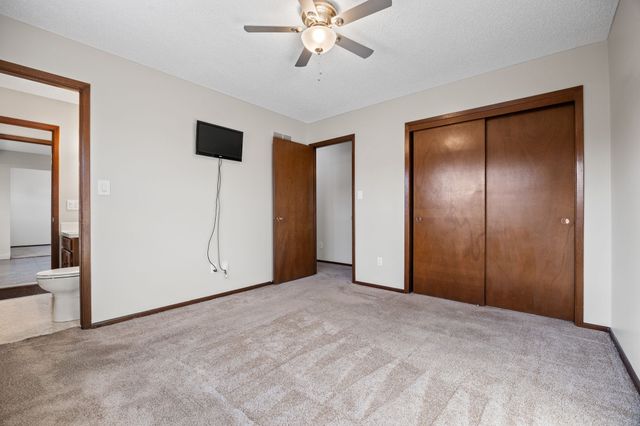 521 NE 6th Street, Ankeny, IA 50021